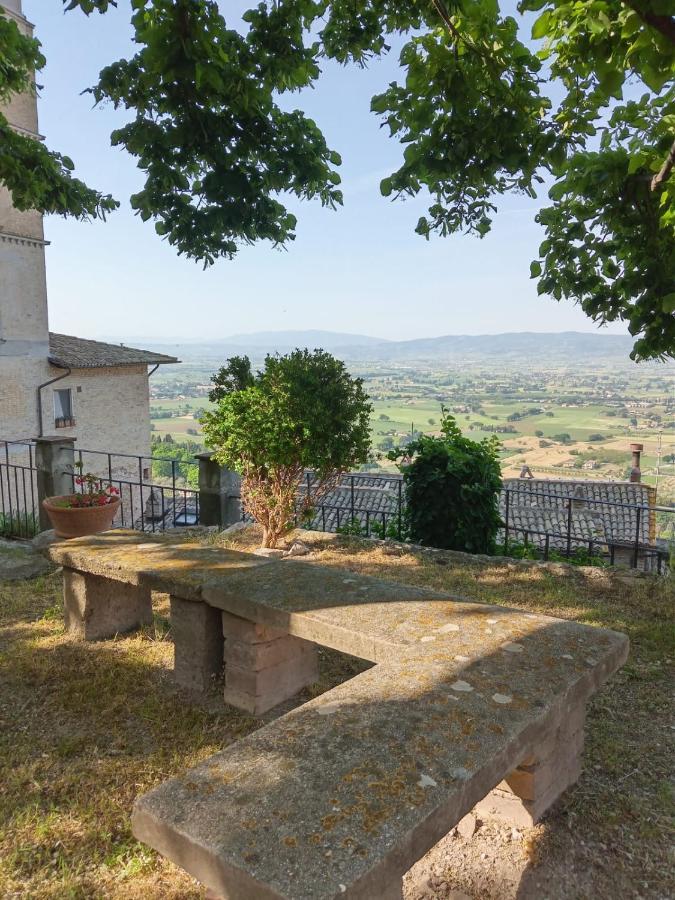 Residenza Messer Pajola Assisi Exterior photo
