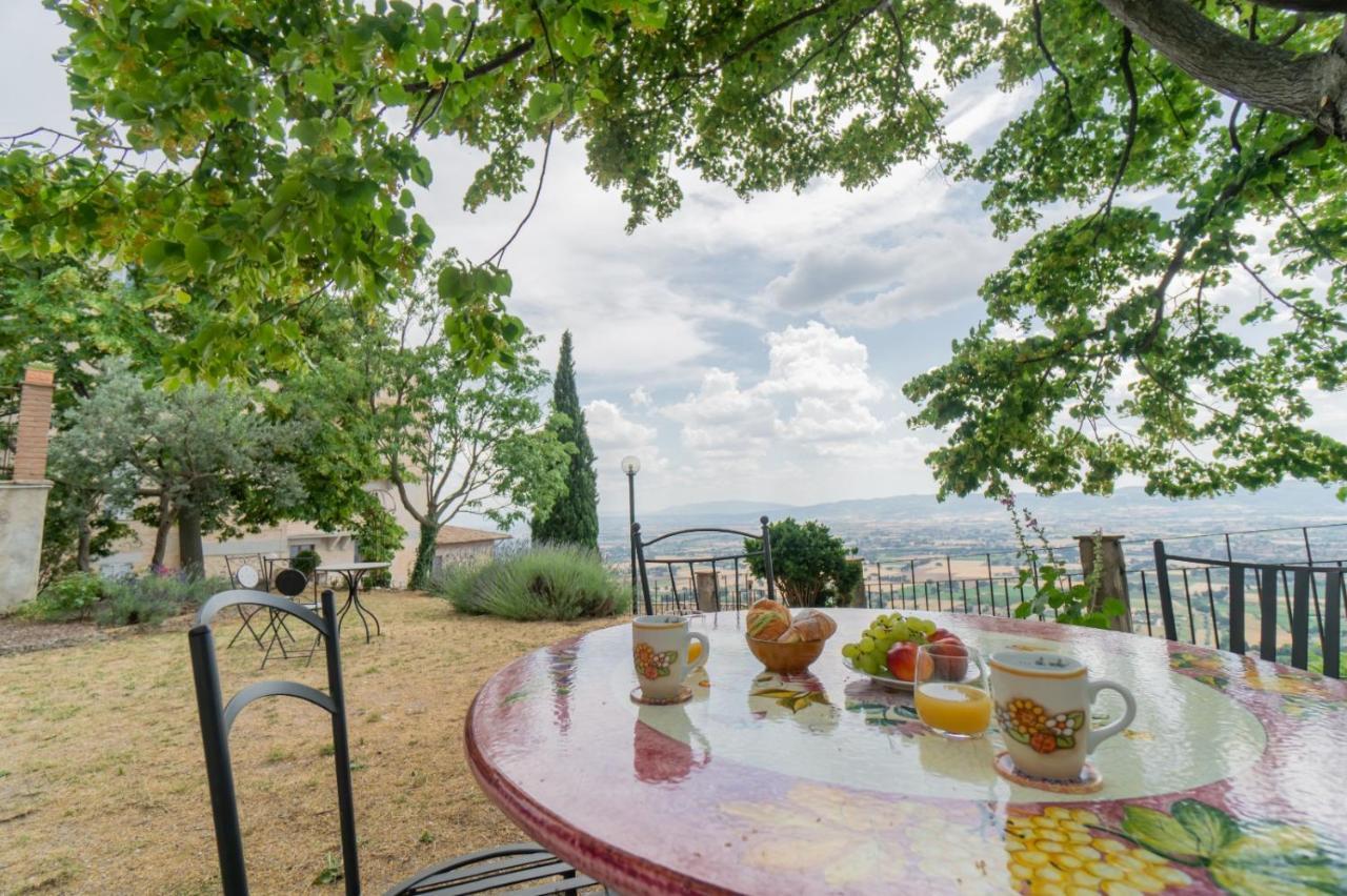 Residenza Messer Pajola Assisi Exterior photo